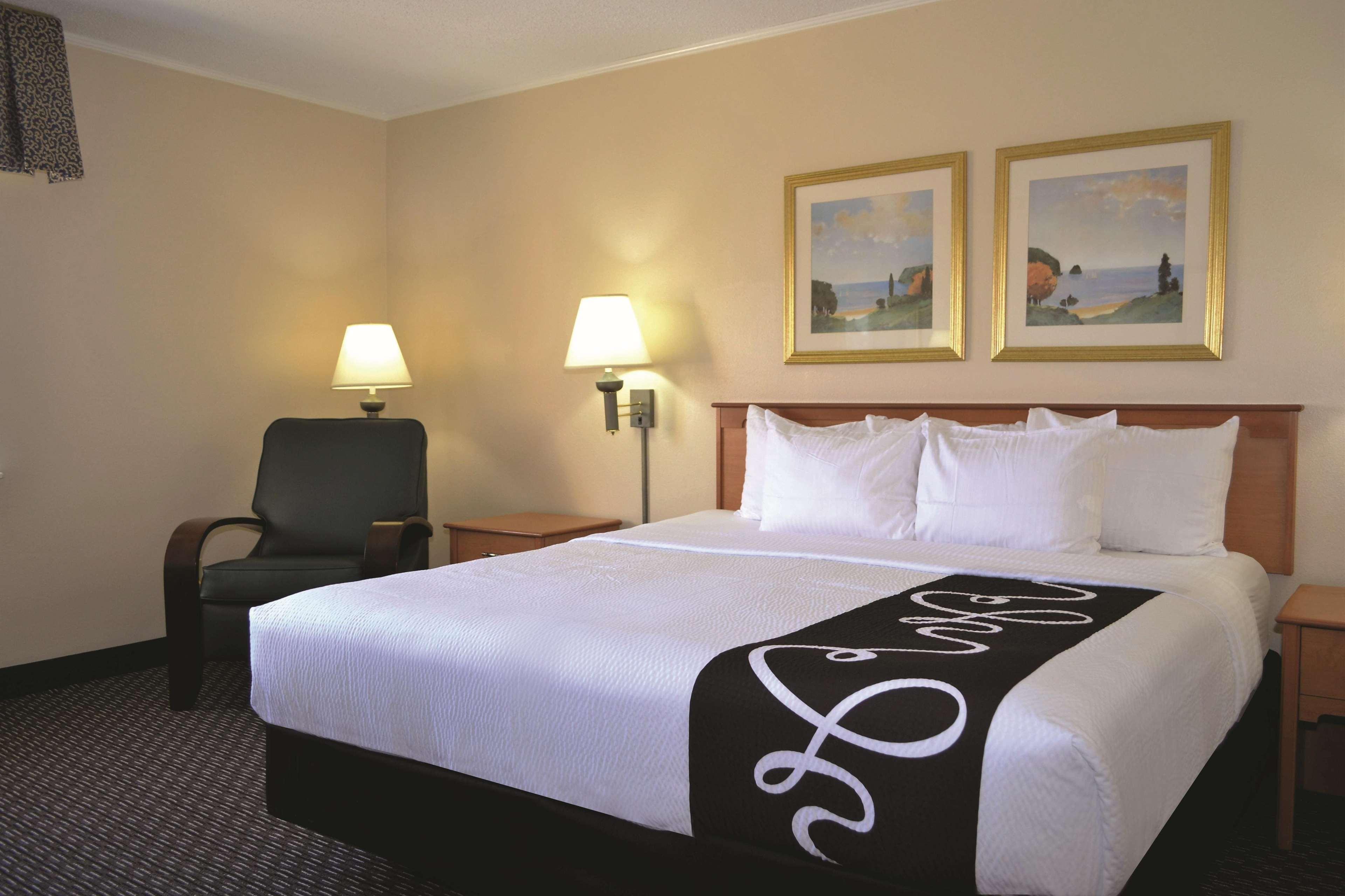 מלון Mango La Quinta By Wyndham Tampa Fairgrounds - Casino מראה חיצוני תמונה